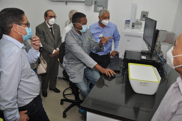Idiaf reinaugura laboratorios agrícolas para investigación  y servicios a productores