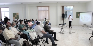 Investigadores del Idiaf presentan avances proyecto control biológico de nematodos en banano